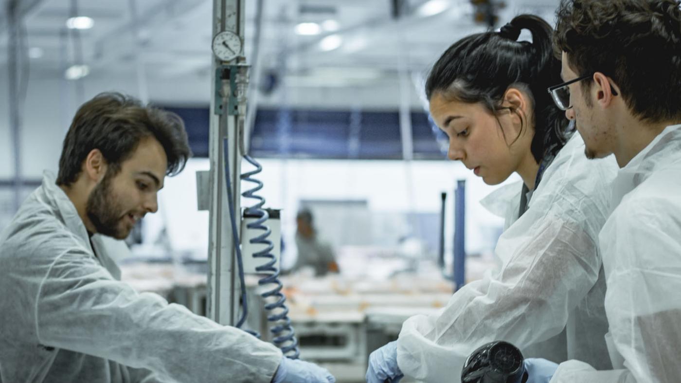 Avanza la fabricación del UM21 que el próximo año competirá en las pruebas de Formula Student de Alemania y España