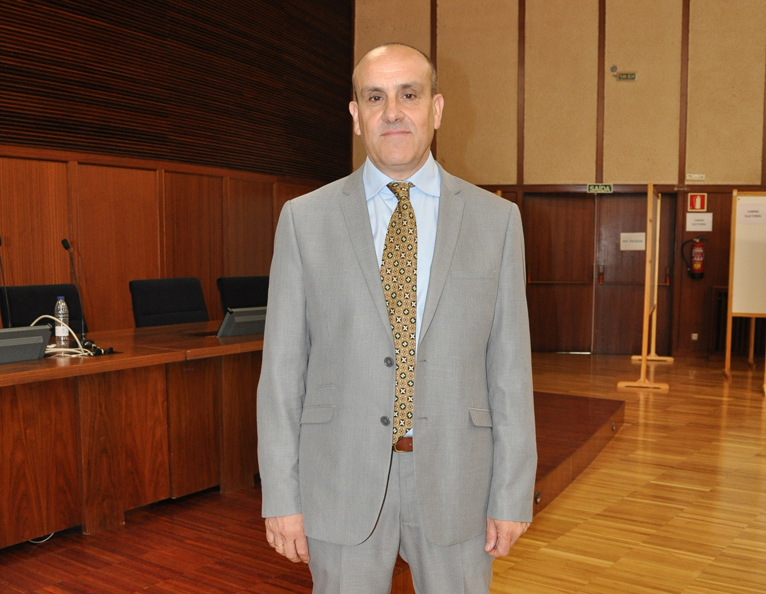 Juan E. Pardo seguirá como director en funciones de la EEI al no haberse presentado ninguna candidatura a las elecciones