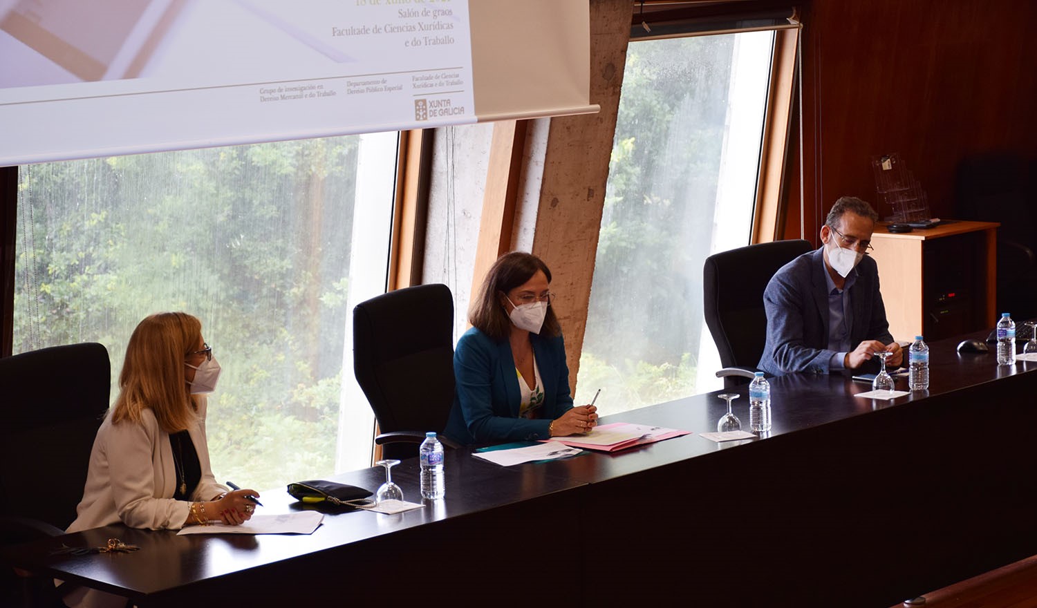 Representantes del mundo académico, empresarial y sindical analizan el auge de las TIC en el campo laboral